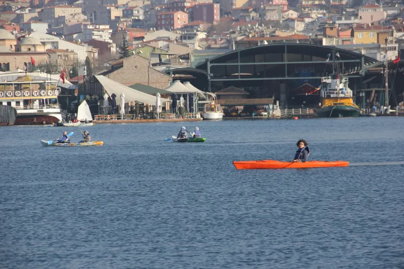 Su Kenarında Yeni Bir Nesil: Z Kuşağı Neden Beylikdüzü'nü Seçiyor?